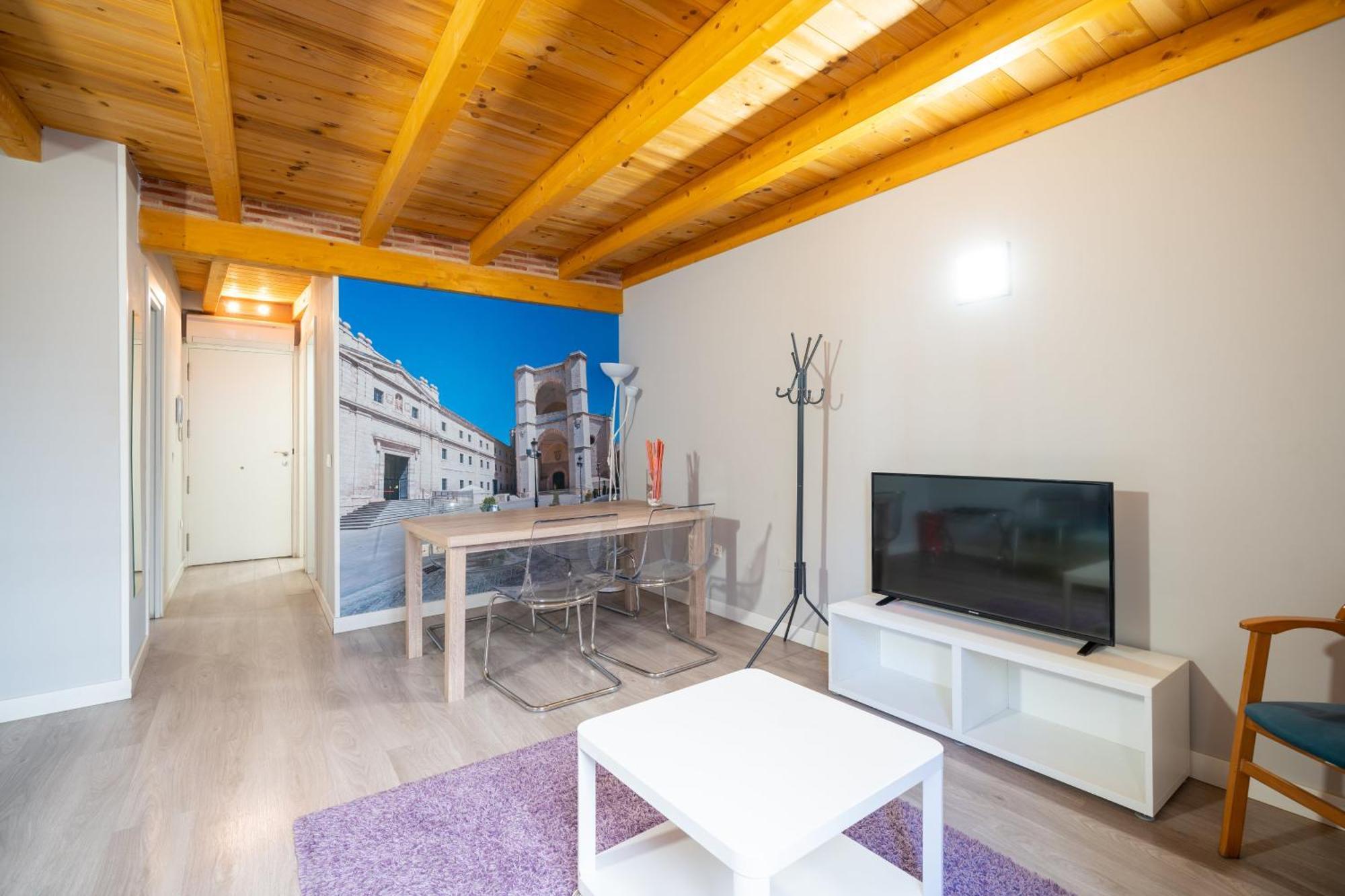 Apartamentos Go - Leopoldo Cano Center Valladolid Luaran gambar
